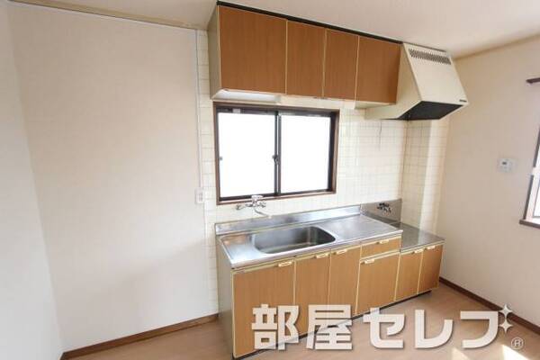 2口コンロが置けるキッチンです。