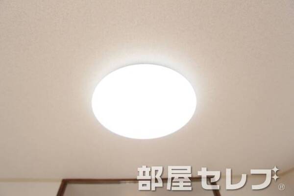 居室照明あり。