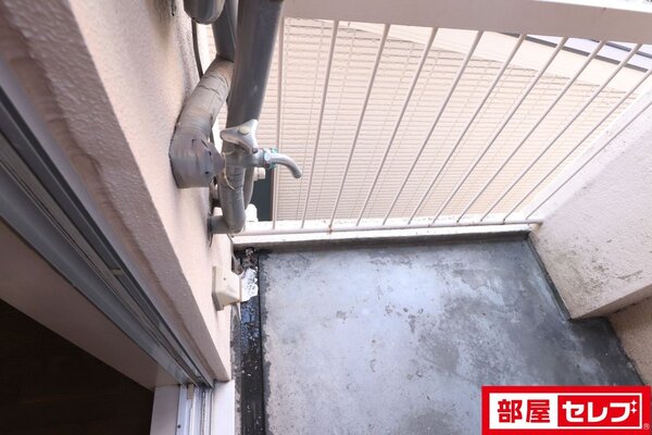 バルコニーも広々