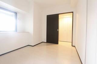 使いやすい６．３帖のお部屋です。