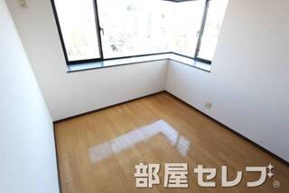 違う角度からの居室。
