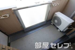 洗濯物が隠せれます。