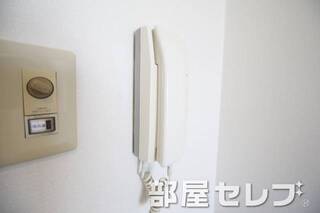 インターホン。