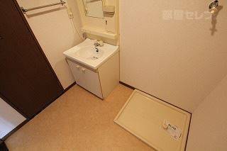 広めの洗面所