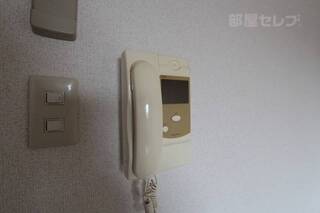 ※807号室室内参照