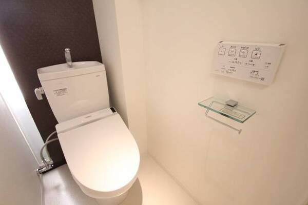 ウォシュレット付きです