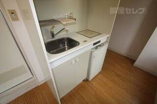 別のお部屋の写真を使用