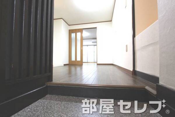 玄関口。
