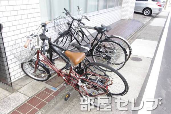自転車置場。