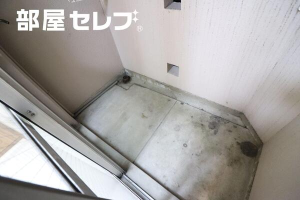 8C号室
