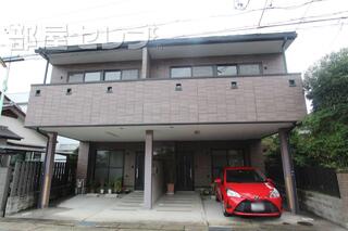 戸建感覚で住める建物です。
