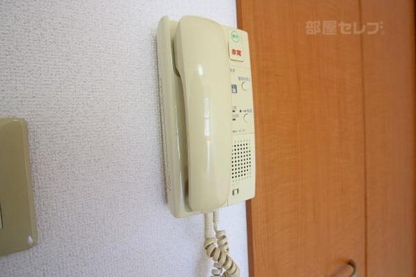 オートロックもあるので、セキュリティ面は安心です。
