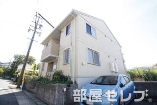 オール角部屋設計。