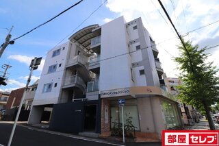 洋風な面持ちの外観です。