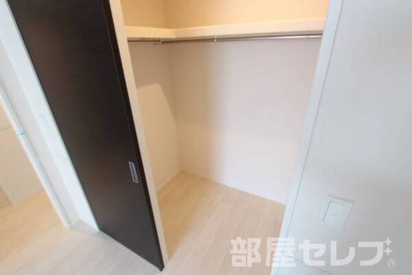 ※103号室の写真を流用しています。