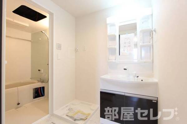 ※103号室の写真を流用しています。
