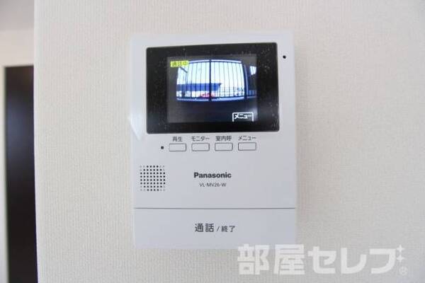 ※103号室の写真を流用しています。