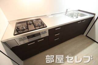 3口コンロシステムキッチン。
