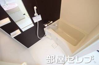 お風呂もきれいにしています。