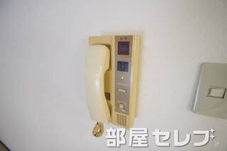 インターホン。
