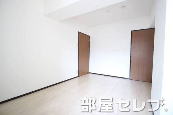 違う角度からの居室。