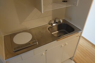 １口コンロ付き。掃除も楽々。