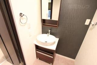 おしゃれなデザインの洗面台