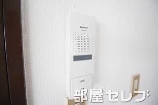 インターホン。