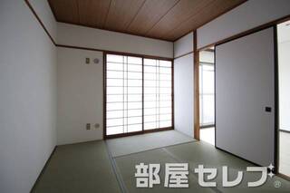 南側和室。