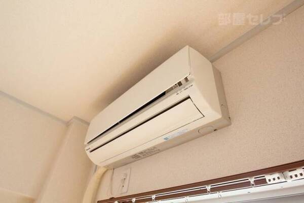 ※302号室内装写真参照