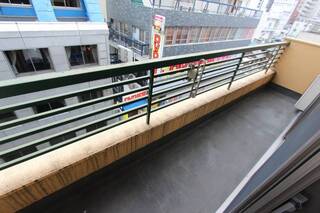 バルコニーも広々