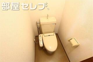 落ち着いた雰囲気のトイレ