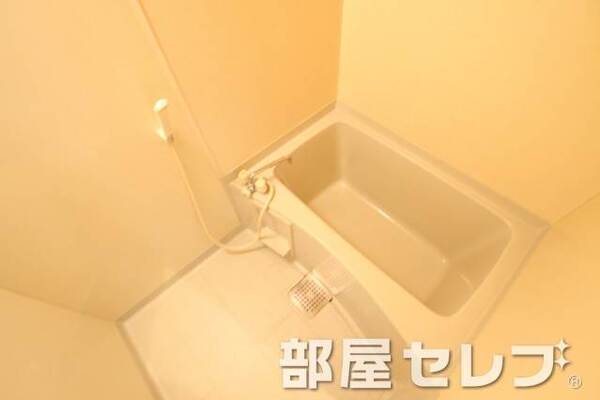 清潔感あるバスルーム。（イメージ）