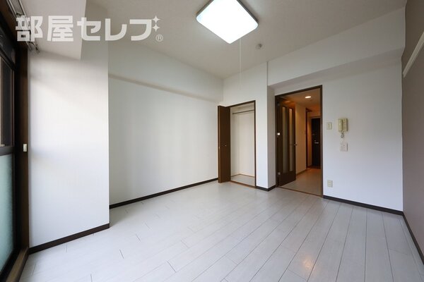 クローゼット付きで使いやすいです