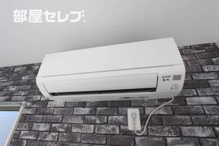 ※階によりアクセントクロスが異なります。（301号室写真）