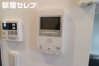 ※302号室内装写真参照