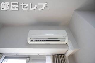 冷暖房機完備。