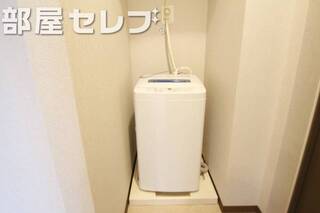洗濯機もあります。