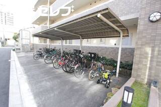 自転車置場。