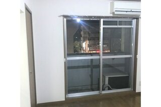 床は木目のタイプです