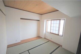 ゆっくりと落ち着ける和の空間です。