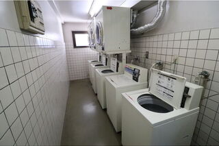 コインランドリー