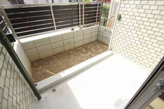 ※1A室内装写真参照