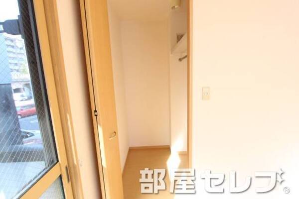人気のウォークインクローゼットです。