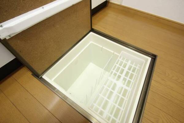 床下収納あります