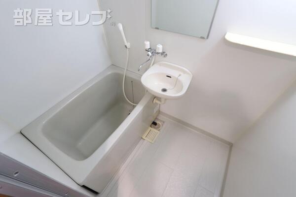 ウォシュレットで快適。