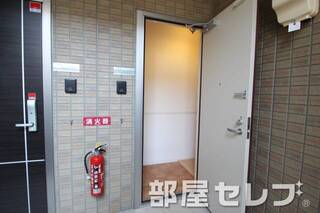 玄関から見たところ。