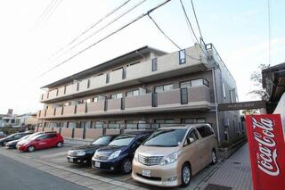 堅実なつくりの外観です。