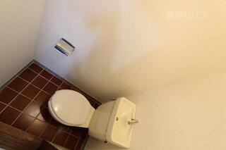 清潔感あるトイレです。
