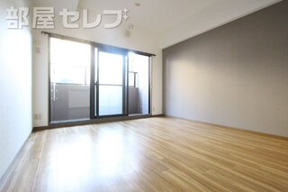 人気のカウンターキッチンがあるリビングです。